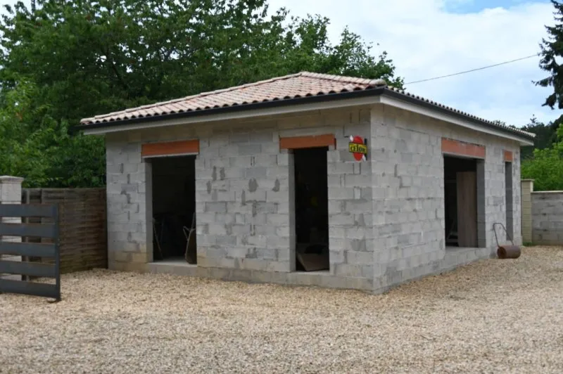 Photo 12