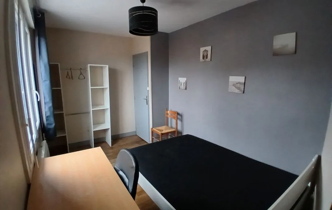 Photo 1
