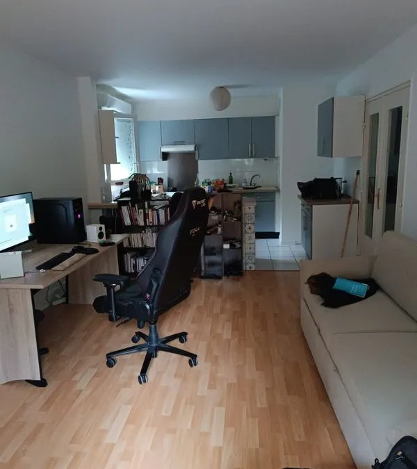 Photo 1