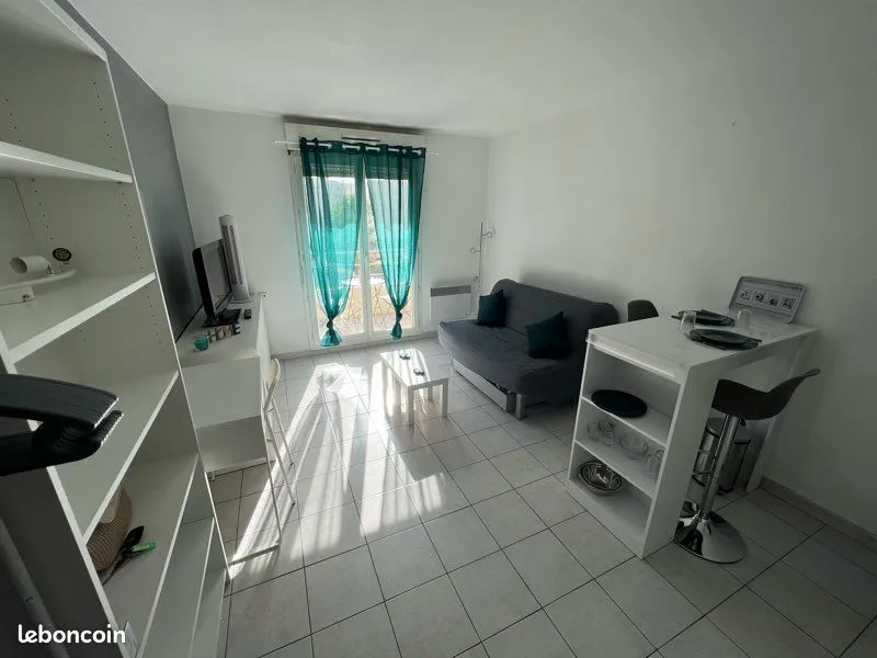 Photo 1