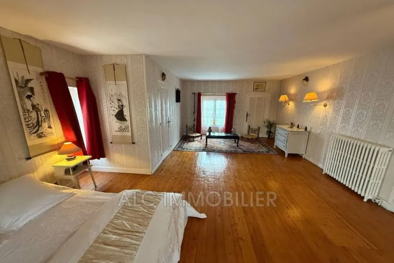 Photo 11