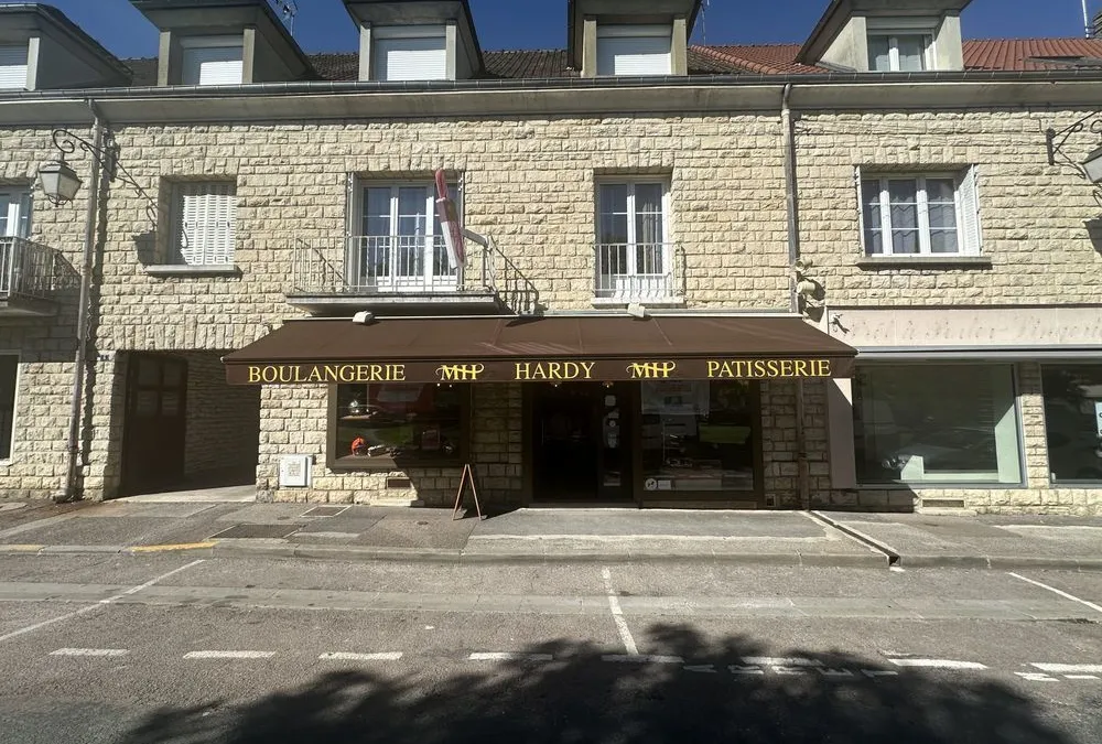 Photo 1