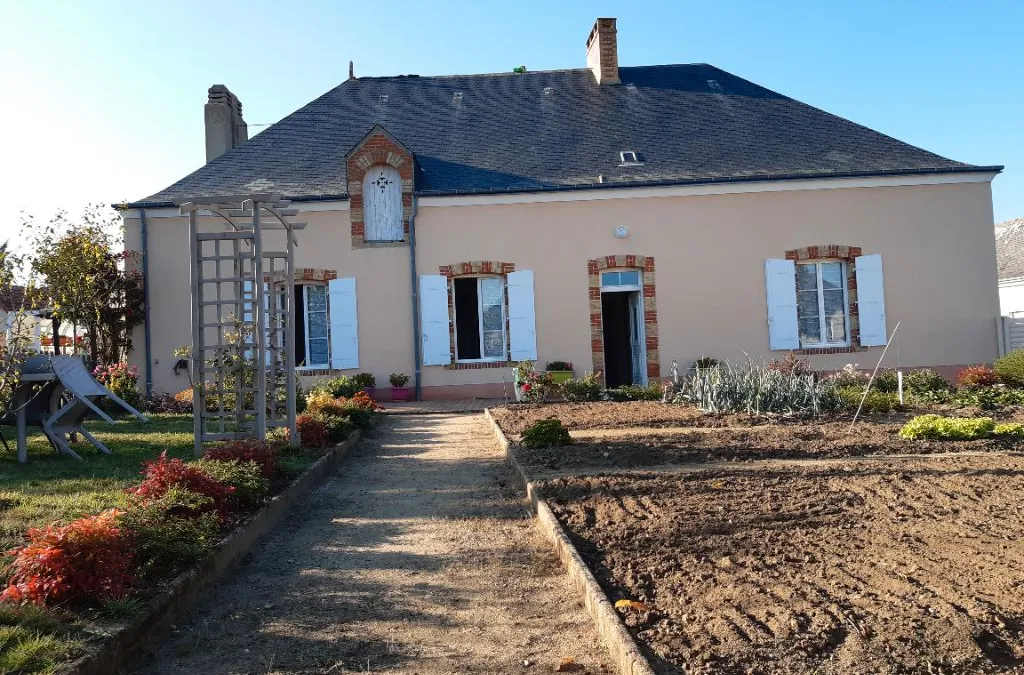 Photo 1
