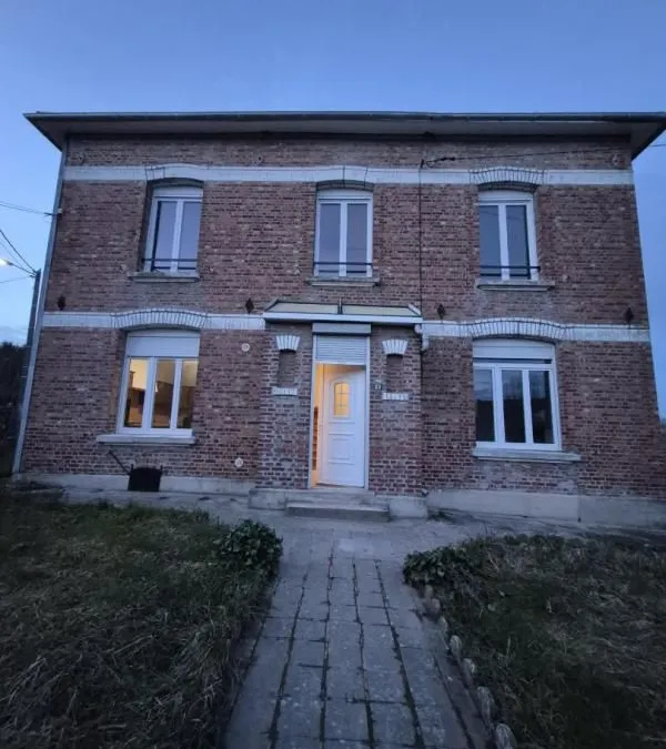 Photo 1