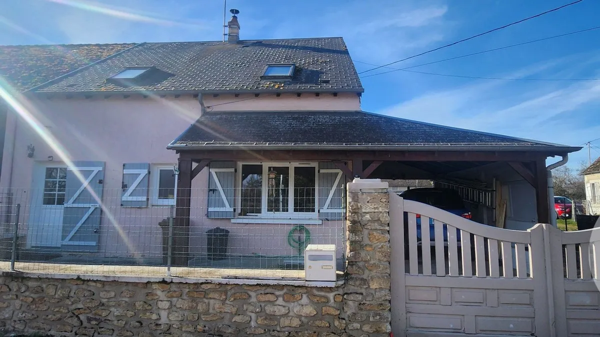 Photo 1