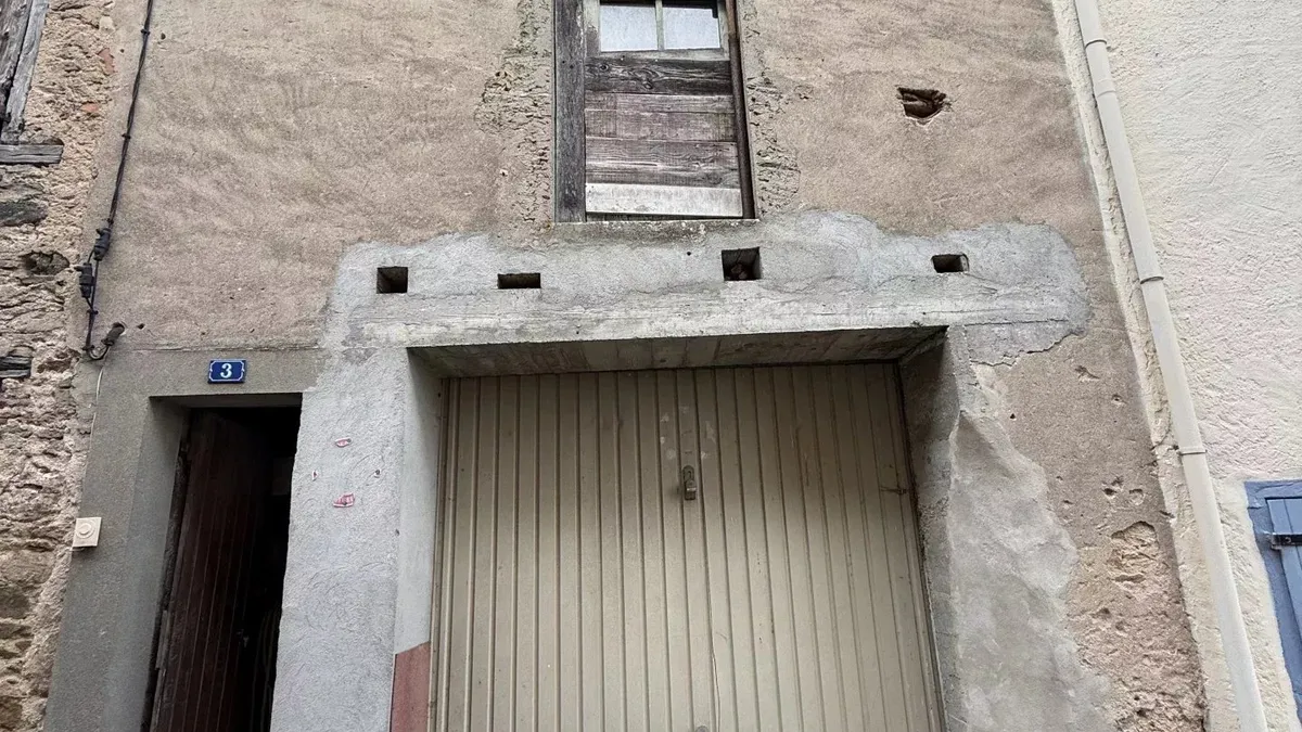 Photo 2