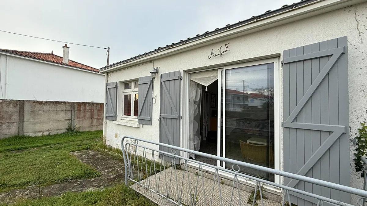 Photo 1