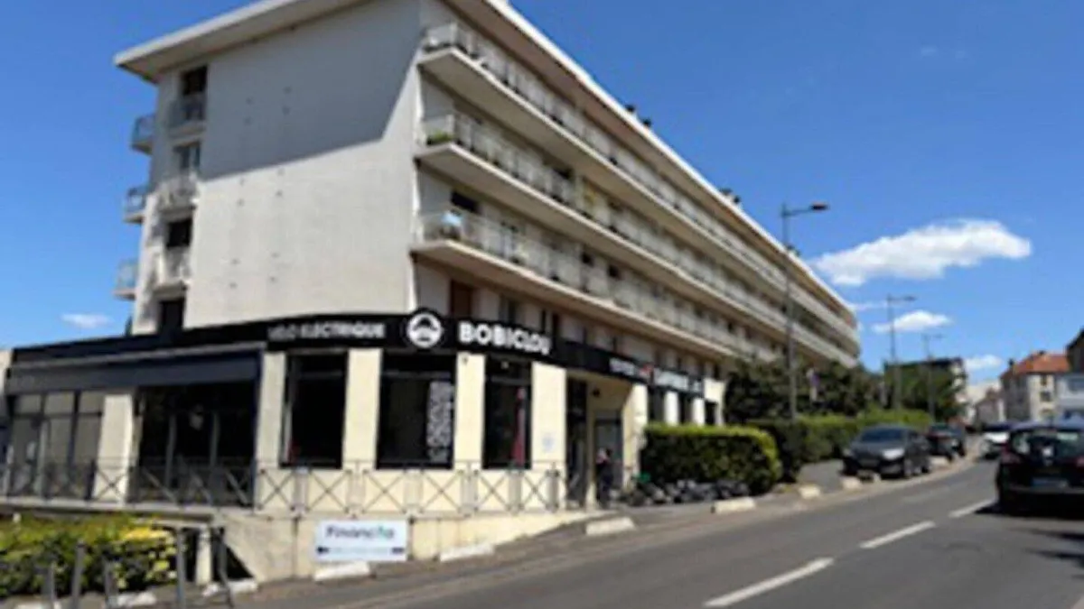 Photo 1