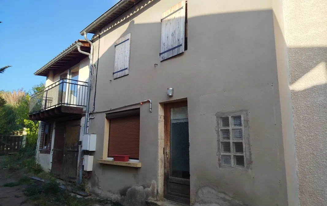 Photo 1