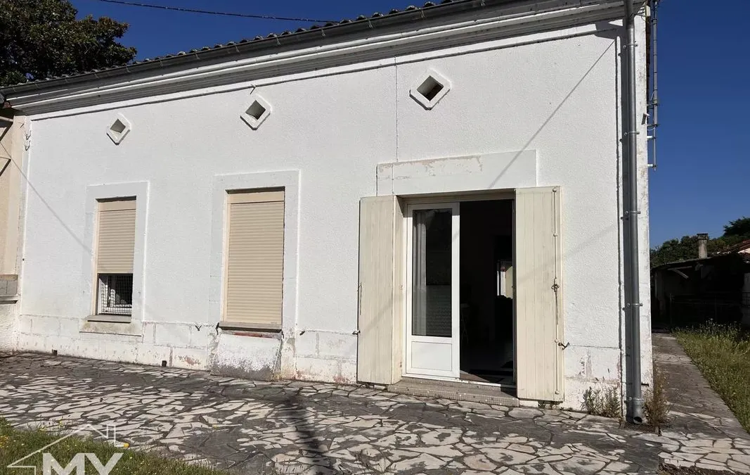 Photo 1