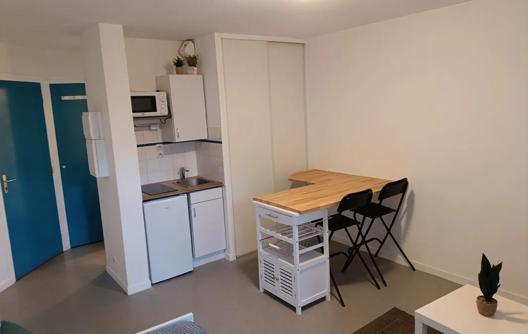 Photo 1
