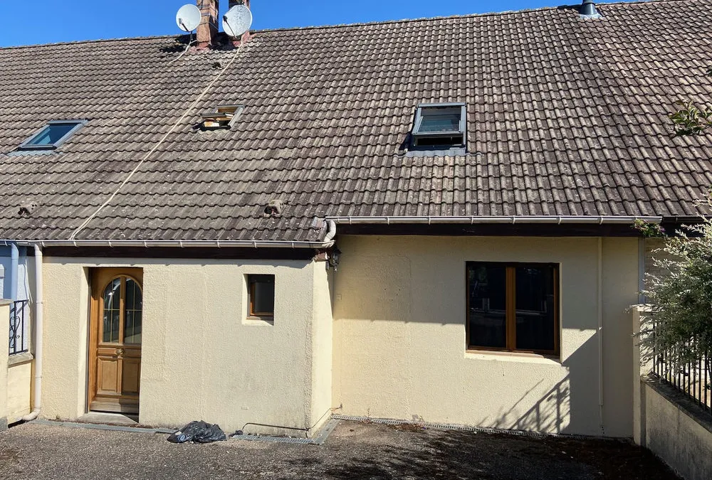 Photo 1