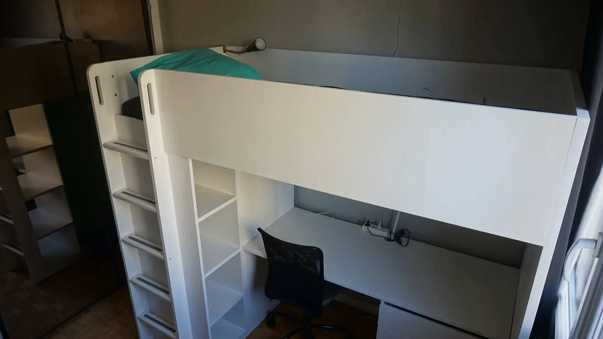 Photo 1