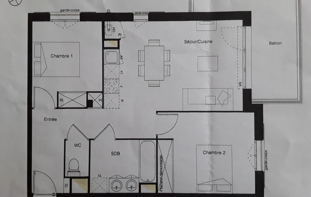 Photo 1