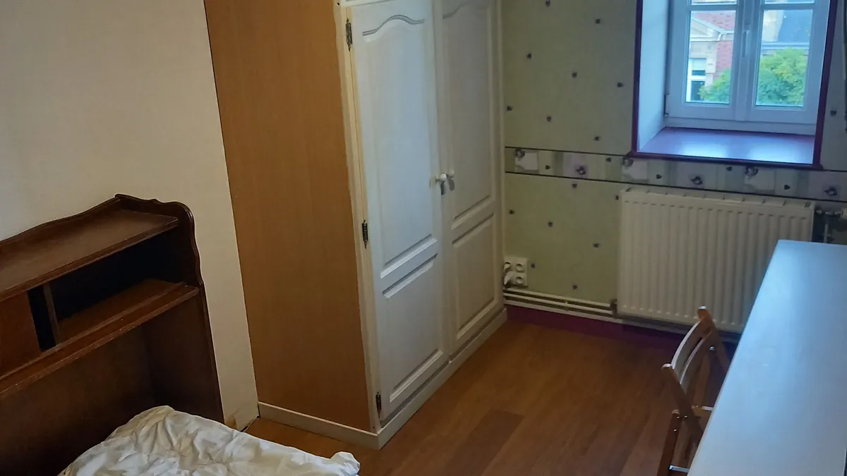 Photo 1