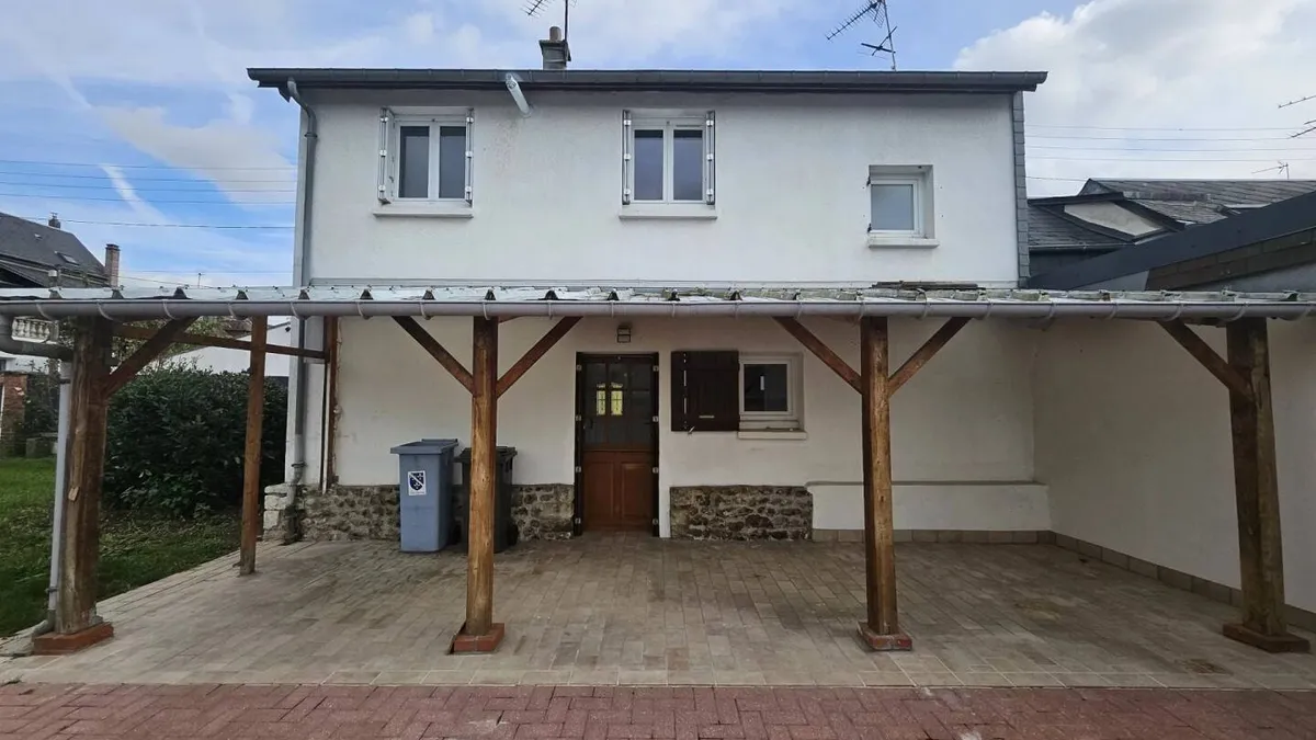Photo 1