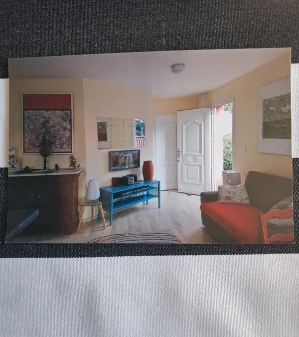 Photo 1