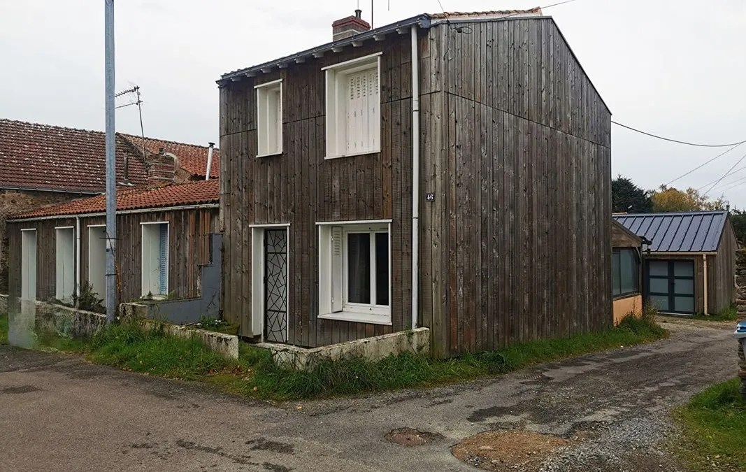 Photo 1