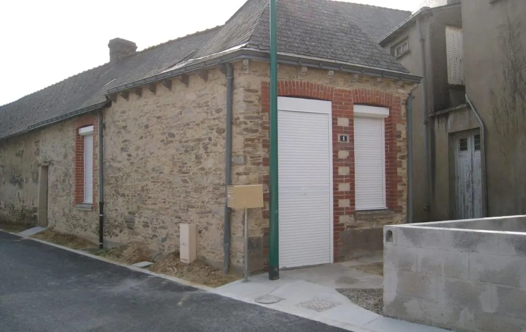 Photo 1