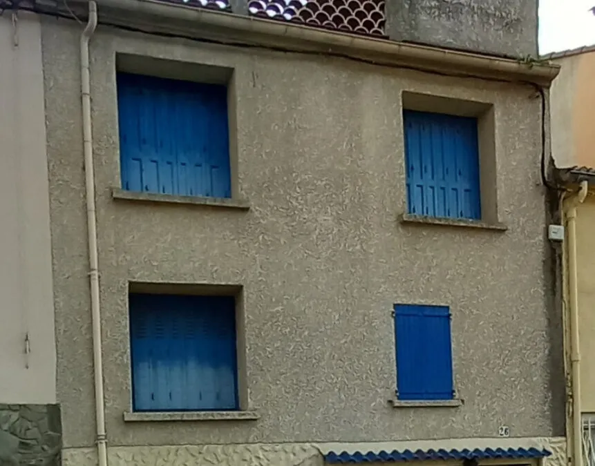 Photo 1