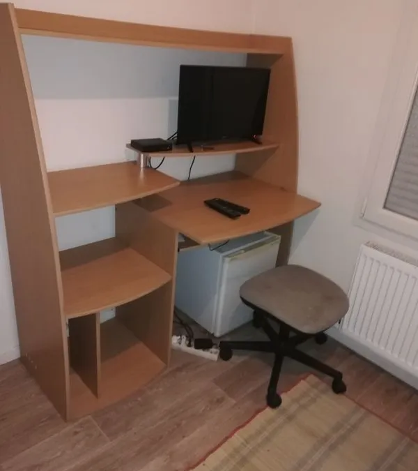 Photo 1
