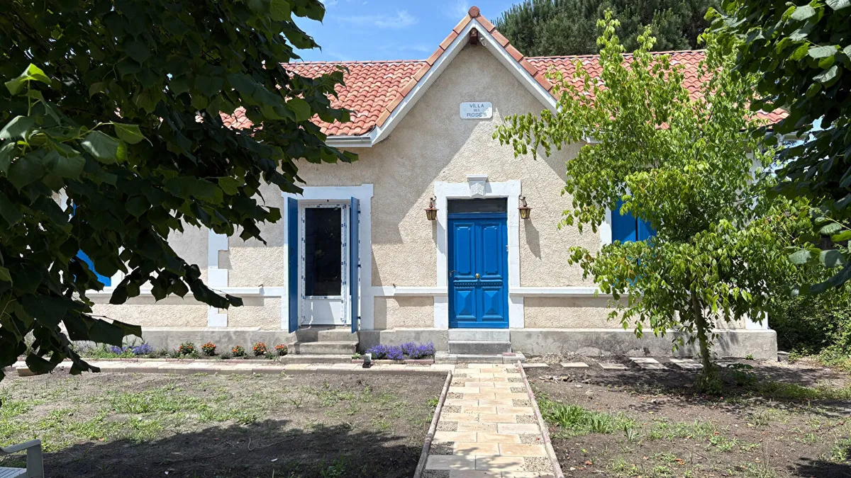 Photo 1