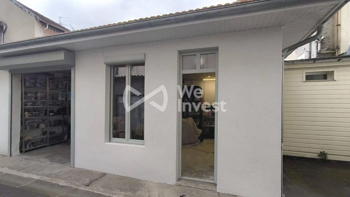 Photo 1