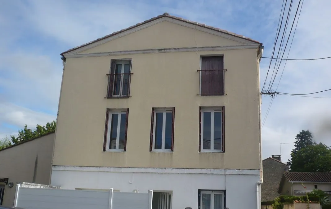 Photo 1