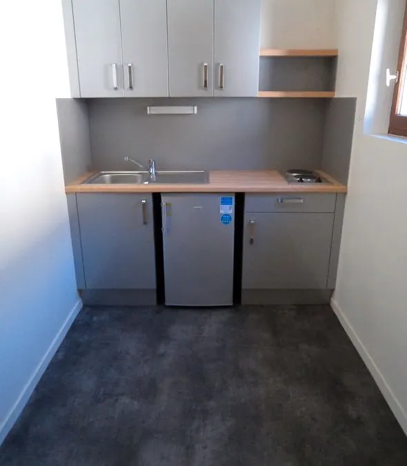 Photo 1