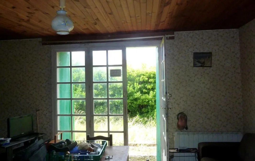 Photo 1