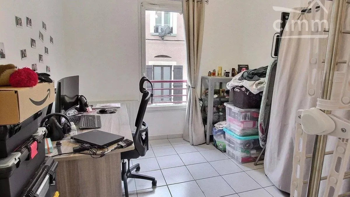 Photo 6