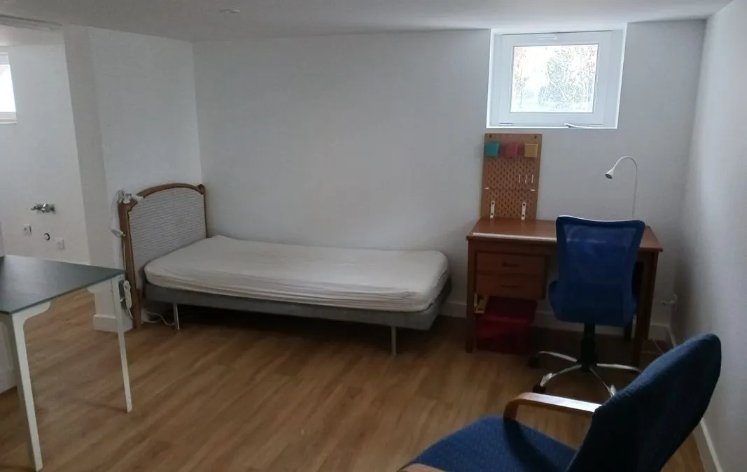 Photo 1