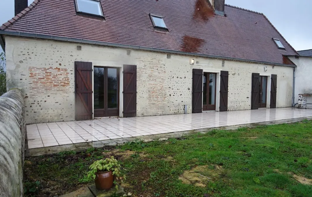 Photo 1