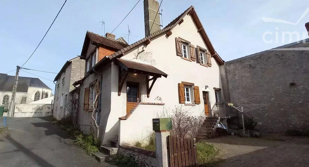 Photo 1