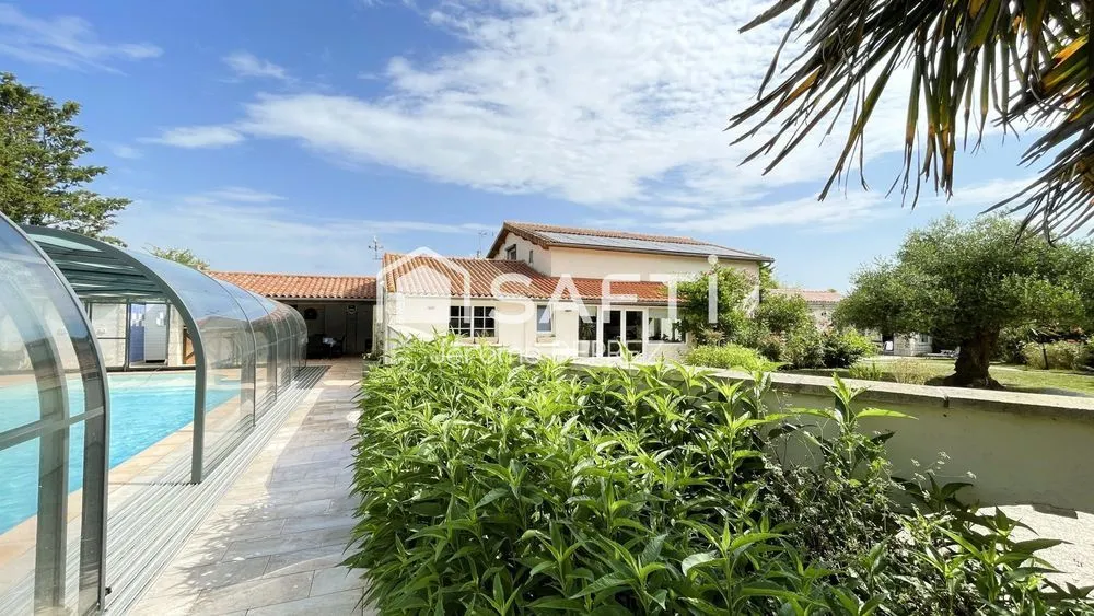 Photo 1