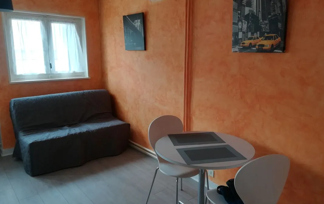 Photo 1
