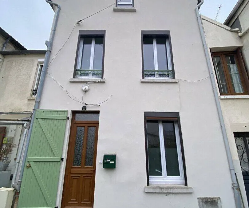 Photo 1