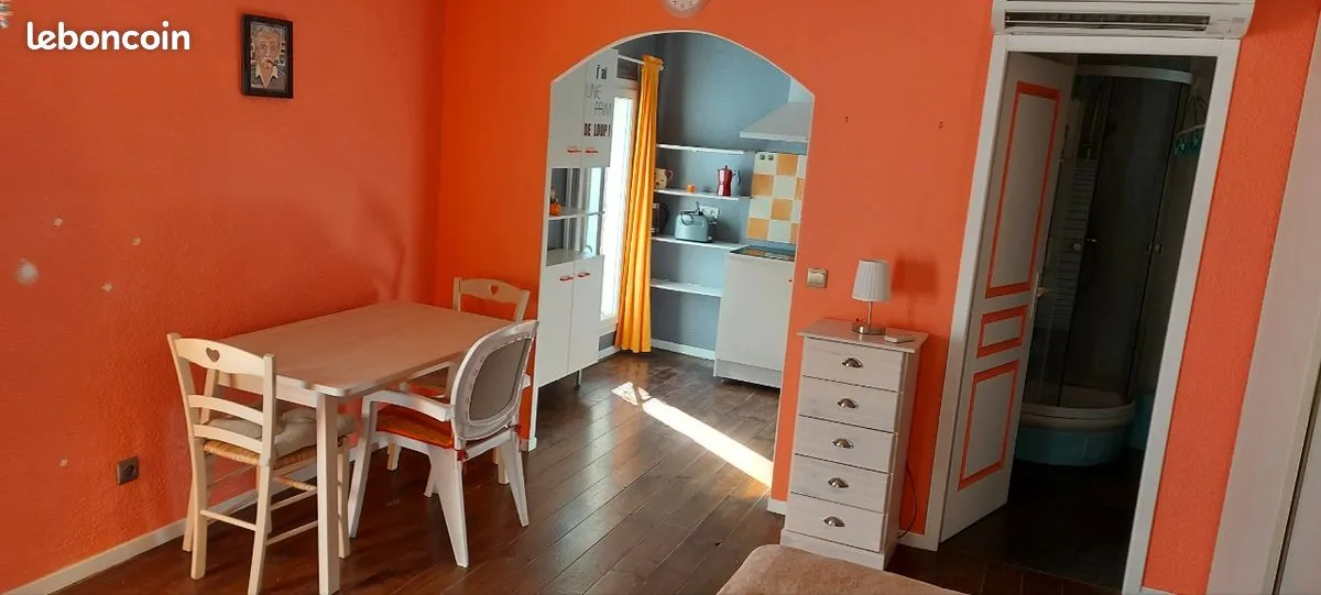 Photo 1