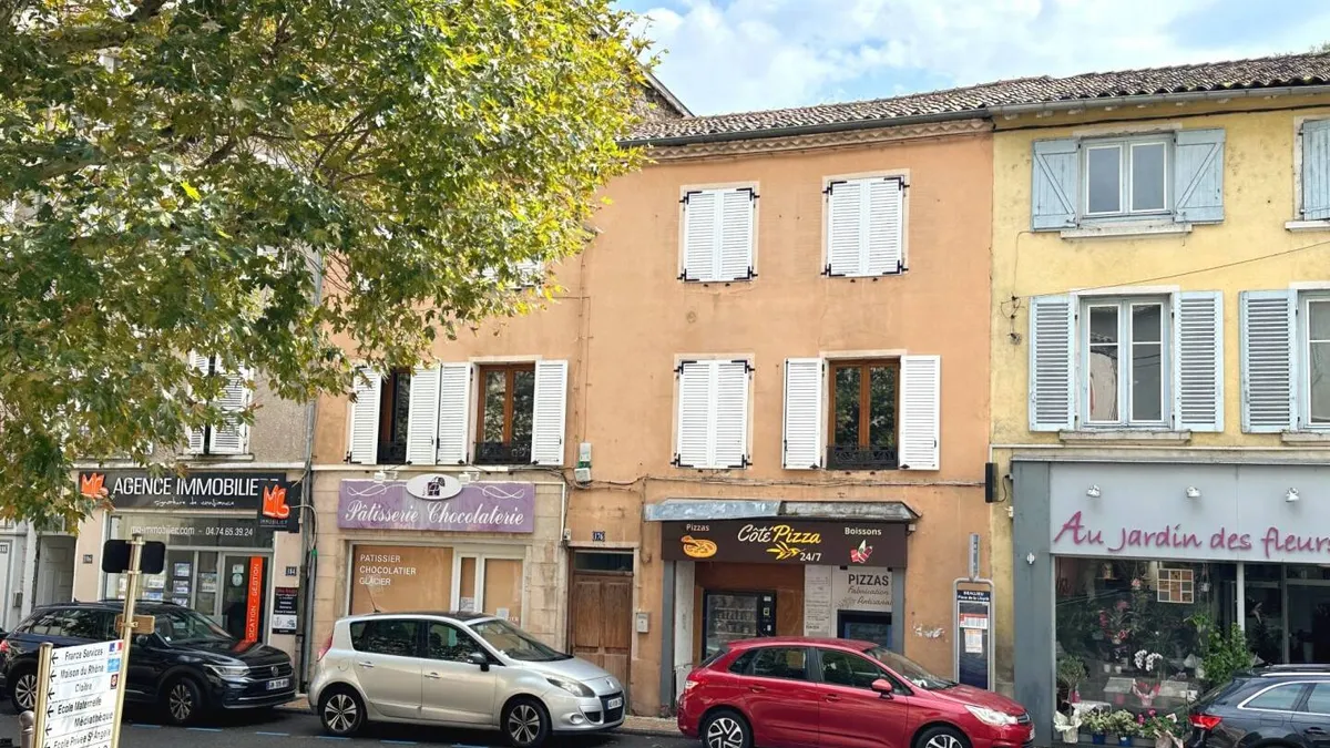 Photo 1