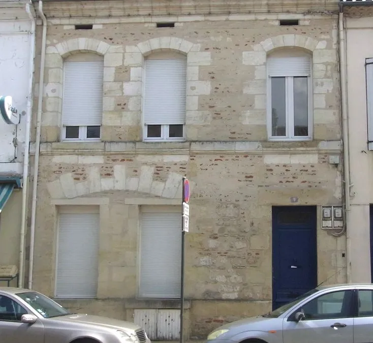 Photo 1