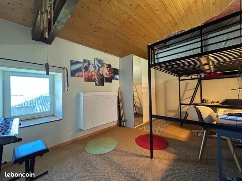 Photo 19