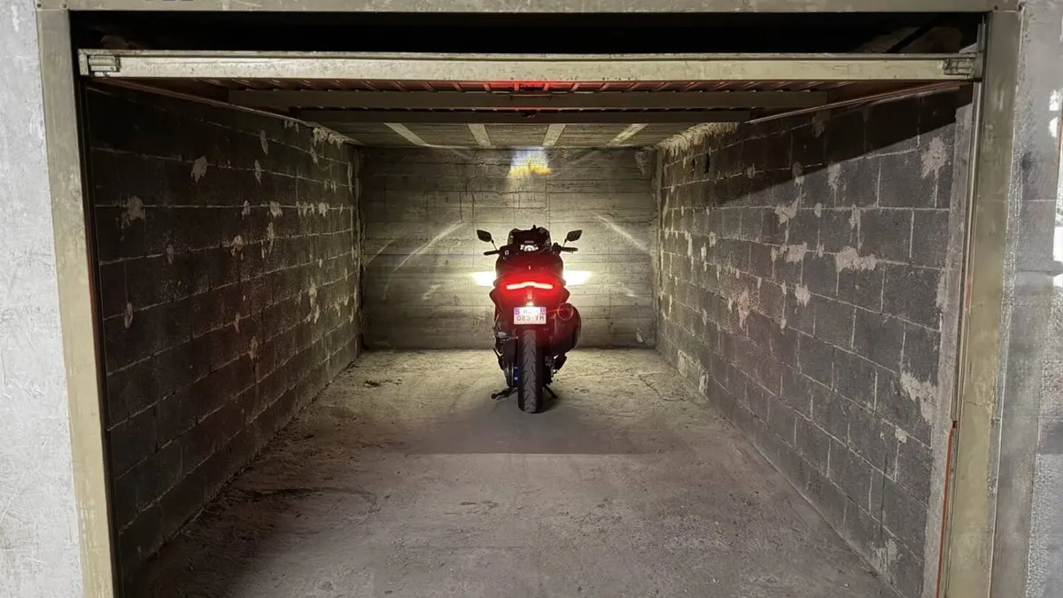 Photo 1