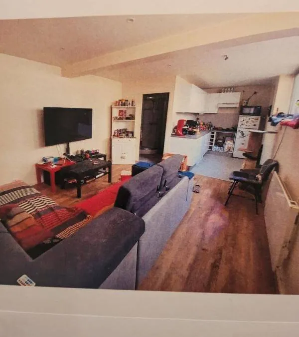 Photo 1