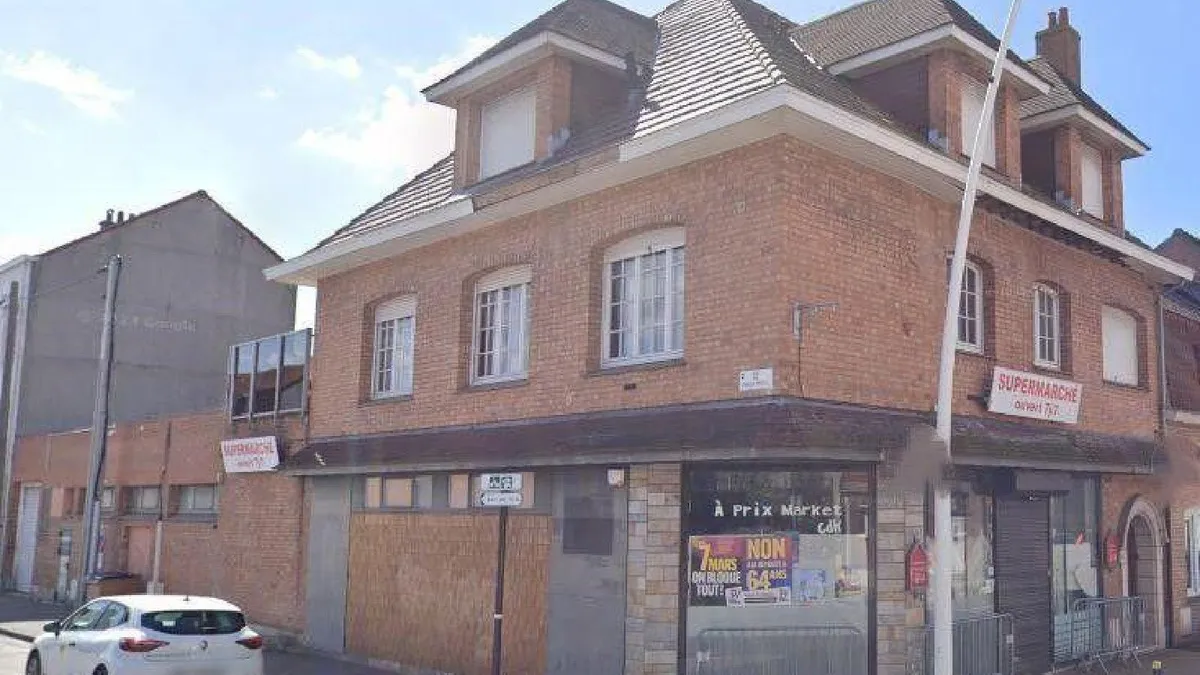 Photo 1