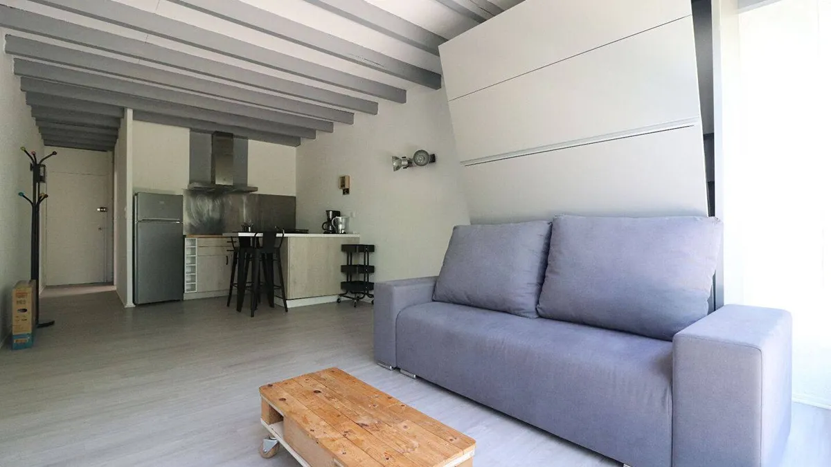 Photo 1
