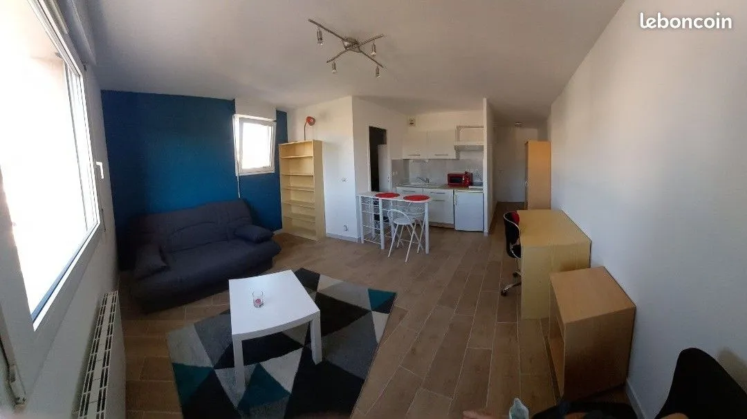 Photo 1