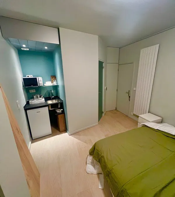 Photo 1