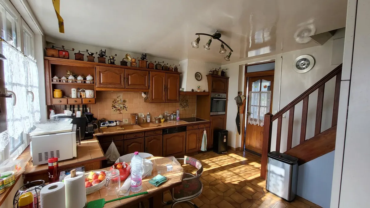 Photo 6