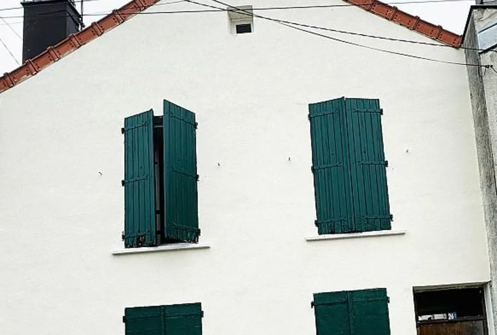 Photo 1