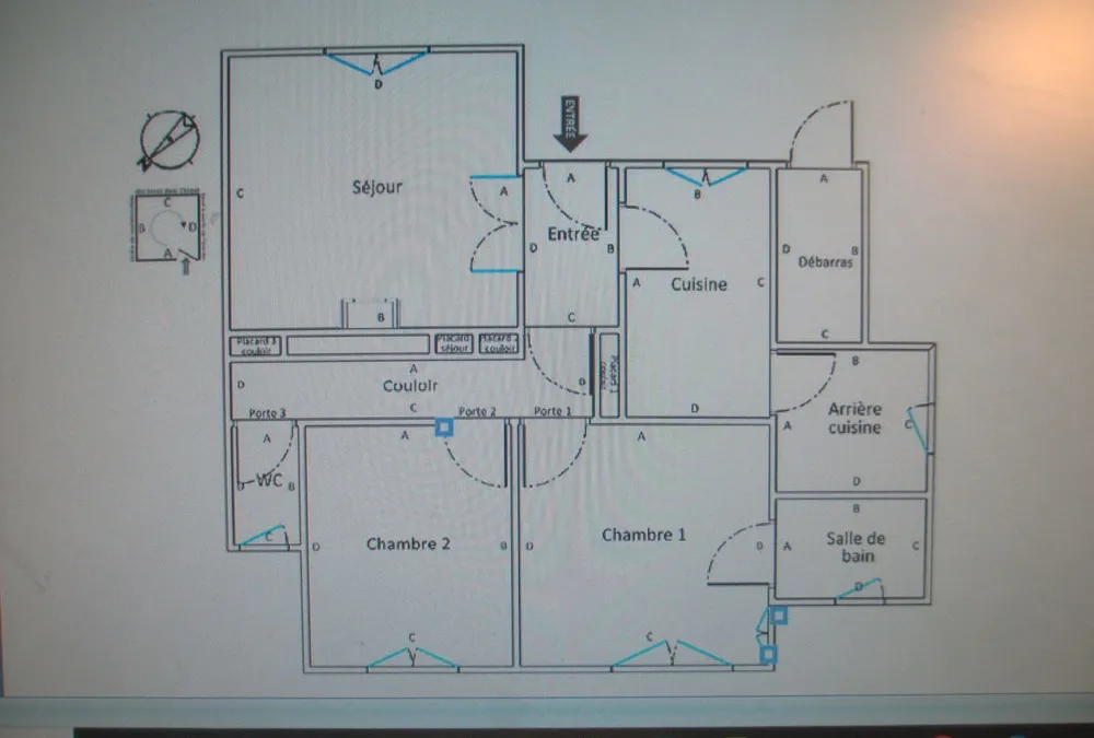 Photo 1